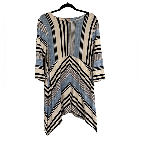 Chicos Women's Blue Striped Tunic Blouse Top Size 2 Large - Picture 2 of 7